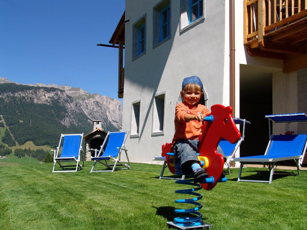 Apartments Serghela Сан Касиано Екстериор снимка